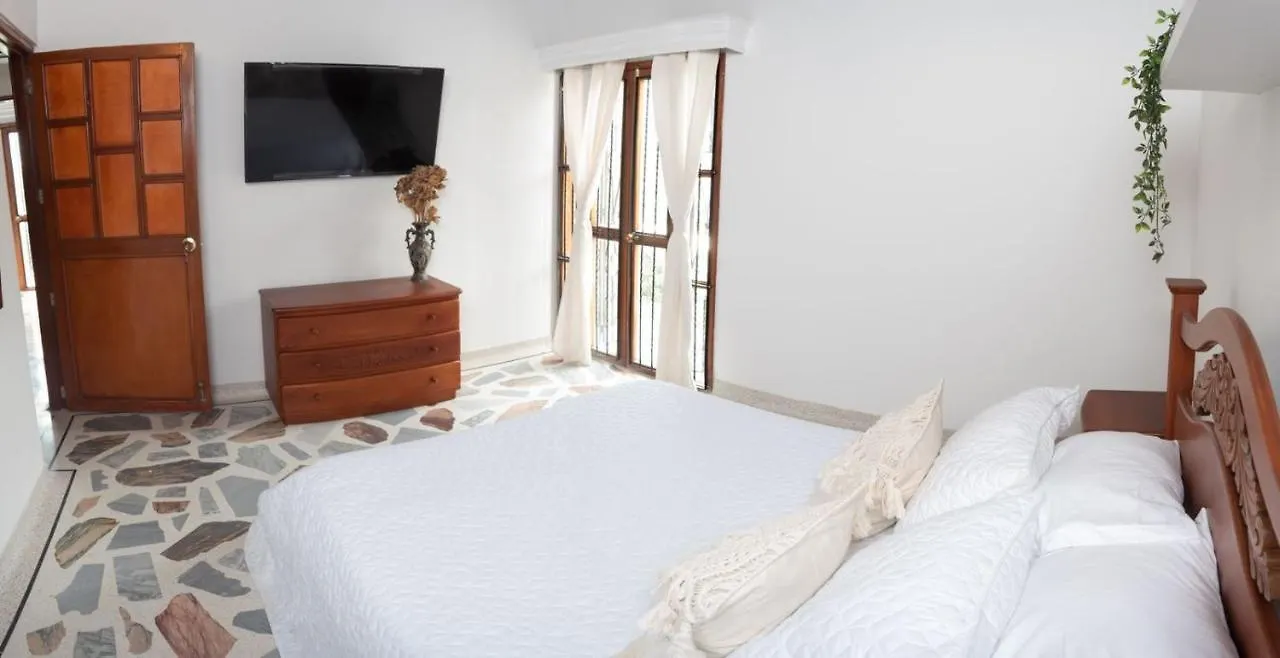 Hotel Cabanas Villa Roca, Rodadero Santa Marta   Santa Marta (Magdalena)