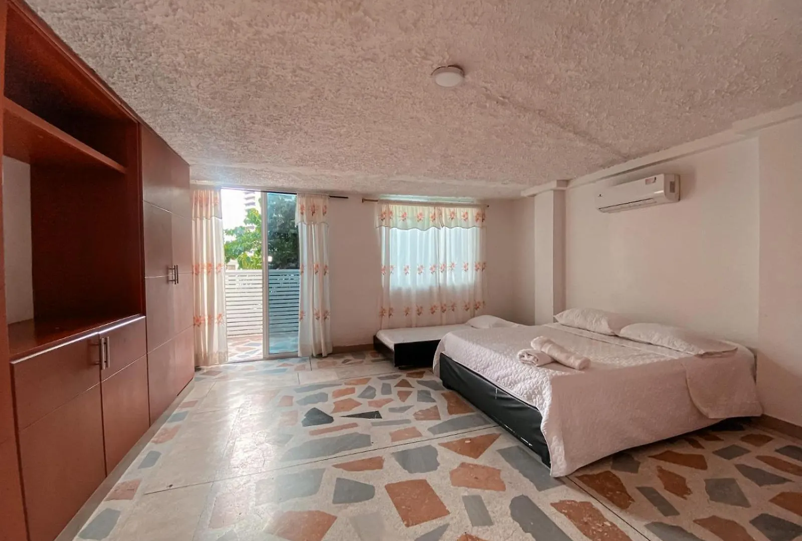 Hotel Cabanas Villa Roca, Rodadero Santa Marta   Santa Marta (Magdalena)